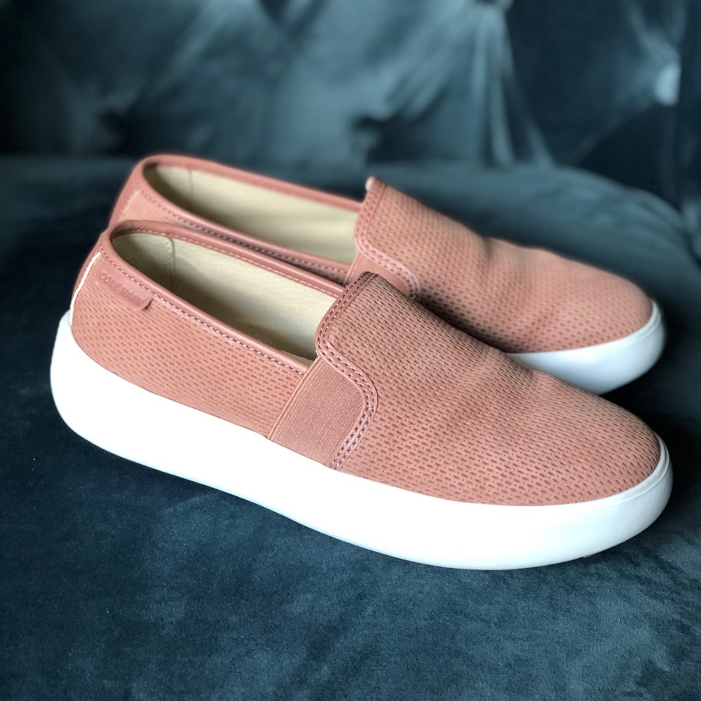 COLE HAAN Grand Crosscourt Slip-On Sneaker